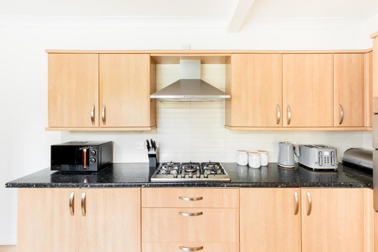 Beautiful 6 Bedroom House For 17 Guests Next To Edgbaston Stadium Birmingham Exterior photo